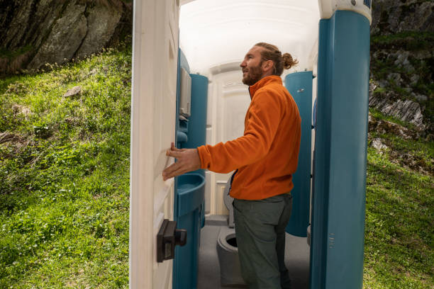 Best Wedding porta potty rental  in Fort Thompson, SD